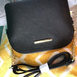 Steven madden cross body